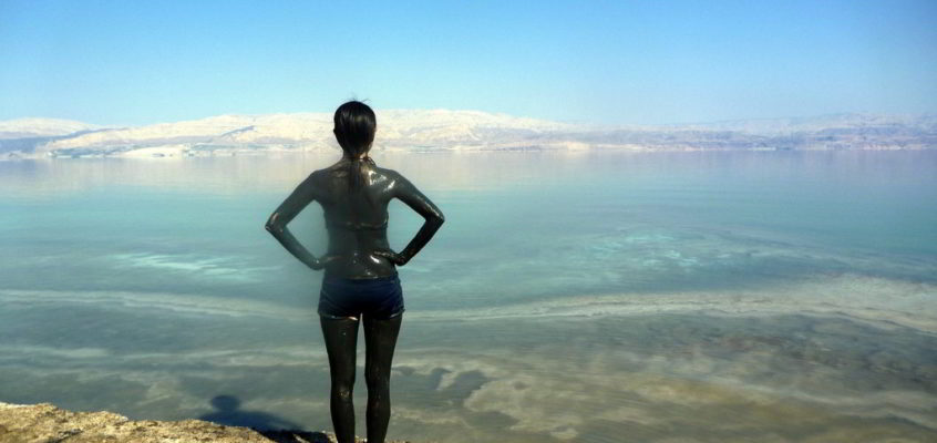 Wonders of the Dead Sea mud